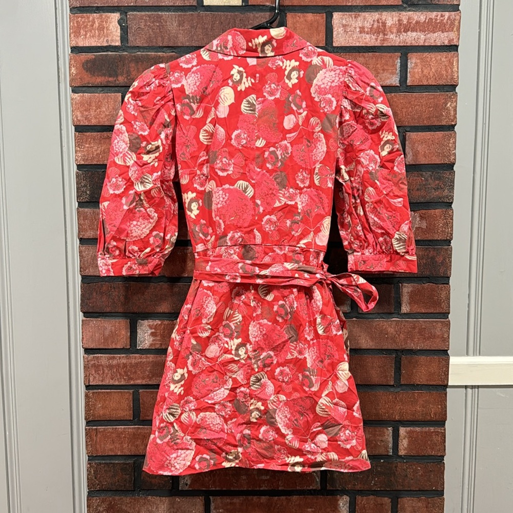 LHD
Printed Mini Dress - Picture 4 of 14